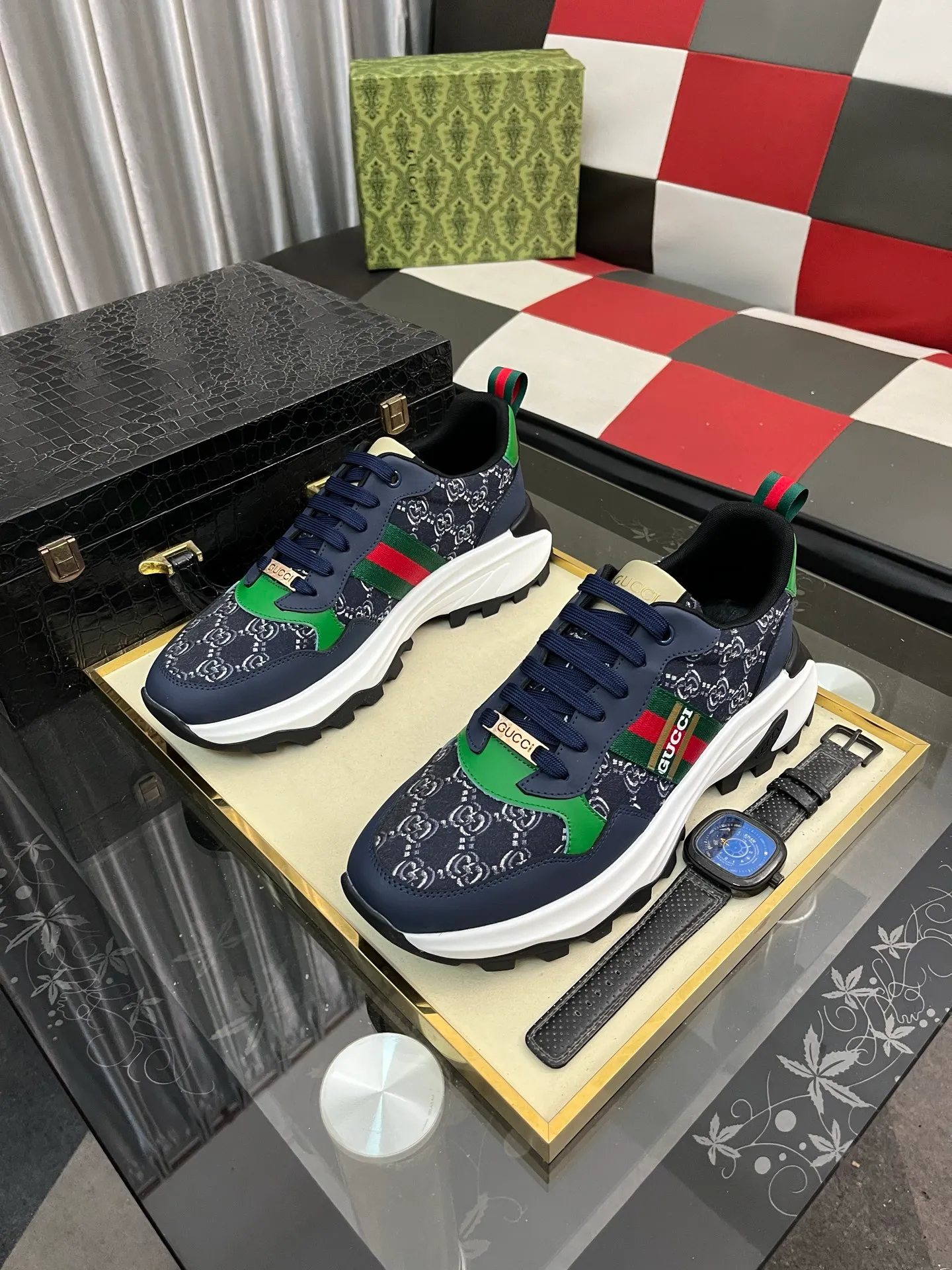 Men's shoes 💰458⌚️⌚️ Gucci •Gucci original quality. ~ Unique modern style sneakers. 🏃A must-have casual shoe for trendy men😍😍 Original brand imported from Italy, imported original leather, sheep lining (refuses to discolor and grind feet) Sole: Original sole provided by the original factory, French lazy style design ⚠️Fit to the feet, original quality attached, super comfortable original sole, code number: 38-444️⃣Colors available